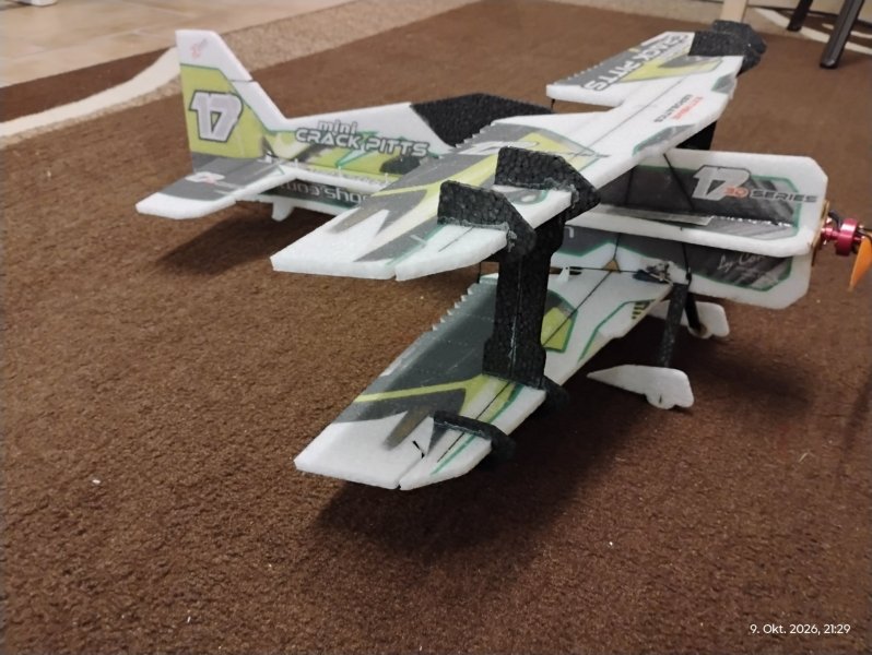 Mini Cracks Pitts /Twistedhobbys /RC Factory