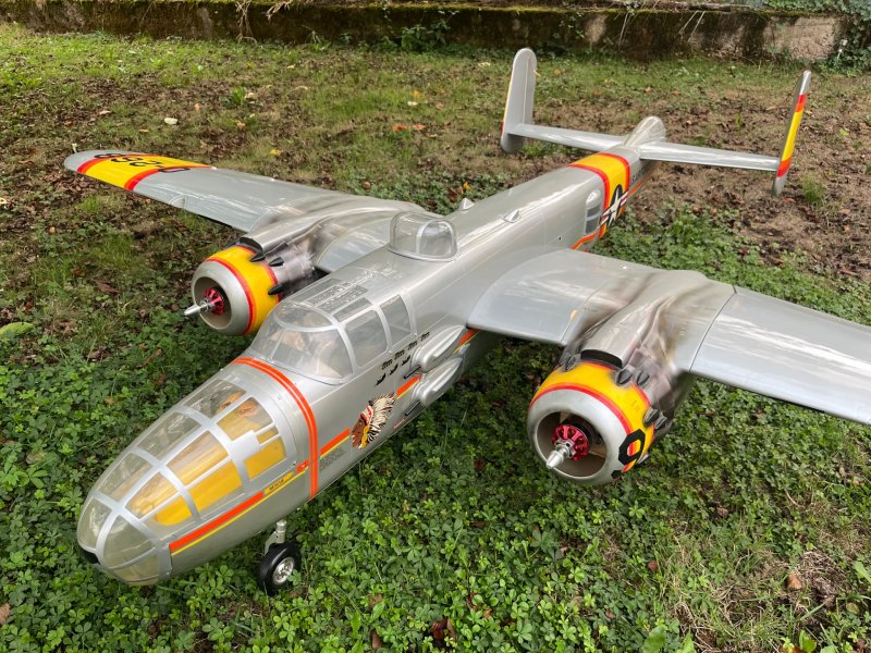 B25 Mitchell 2,4m GFK Elektro