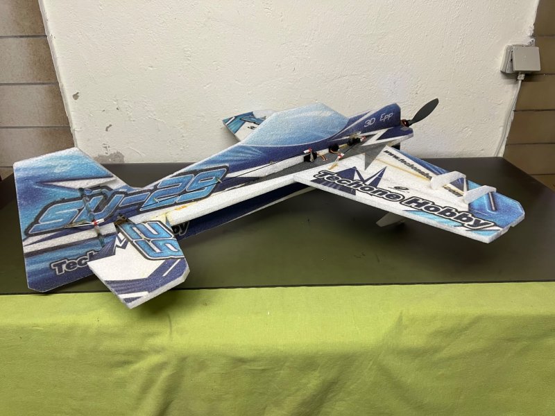 SU 29 Techone Shockflyer