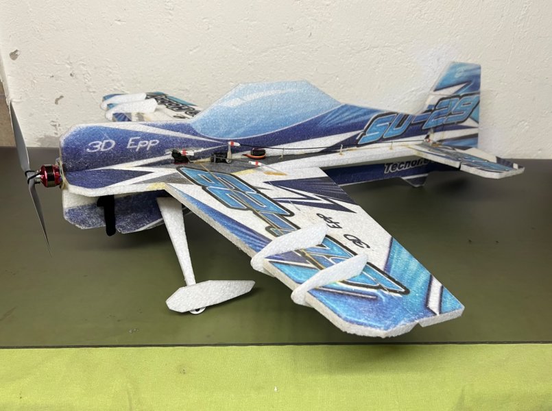 SU 29 Techone Shockflyer
