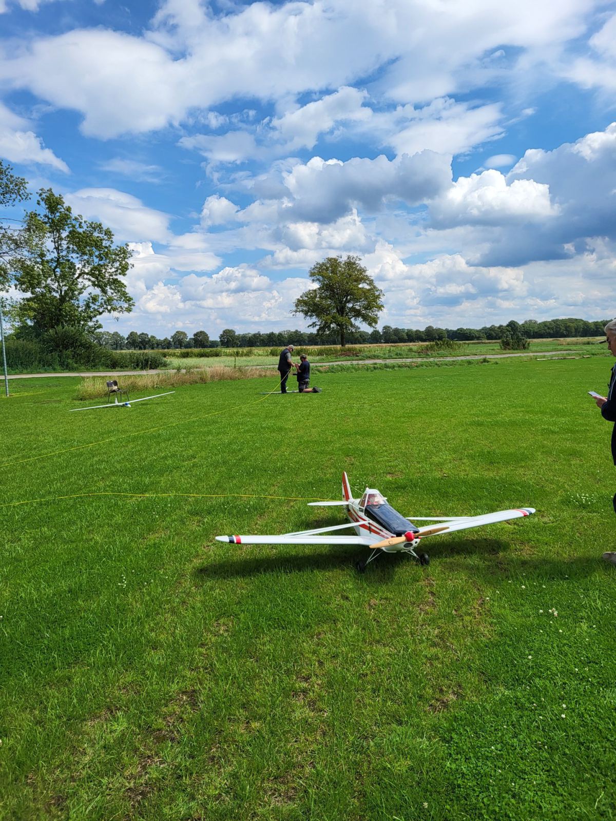 Piper PA-25 Pawnee – Planet Hobby – 2,45 m Spannweite – 12S Elektroantrieb Hacker A60 L16