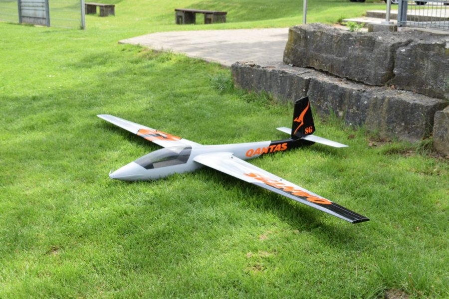 Swift 3.20 von SG Composite Qantas Design