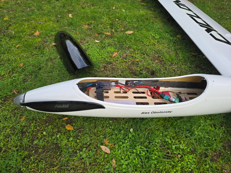 Robbe-Tomahawk Cyclone