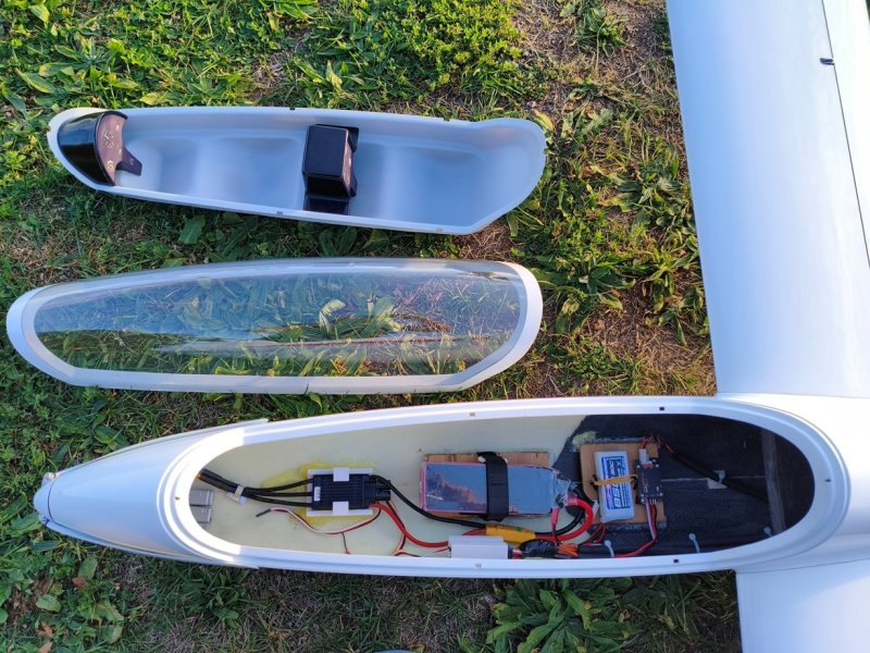 Aw: Duo Discus carbon von Tomahawk – 4,44 m Spannweite